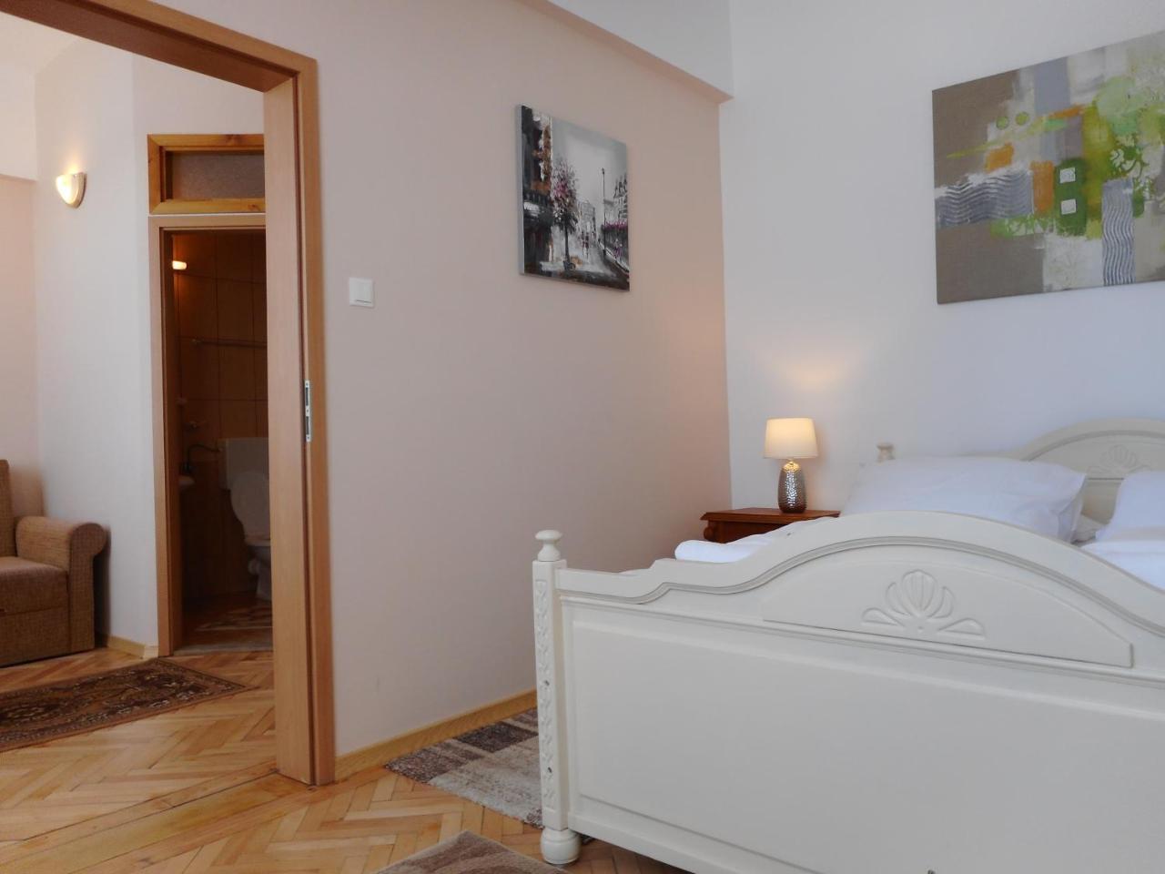 فيكتوريا Hotel Holiday Victoria المظهر الخارجي الصورة