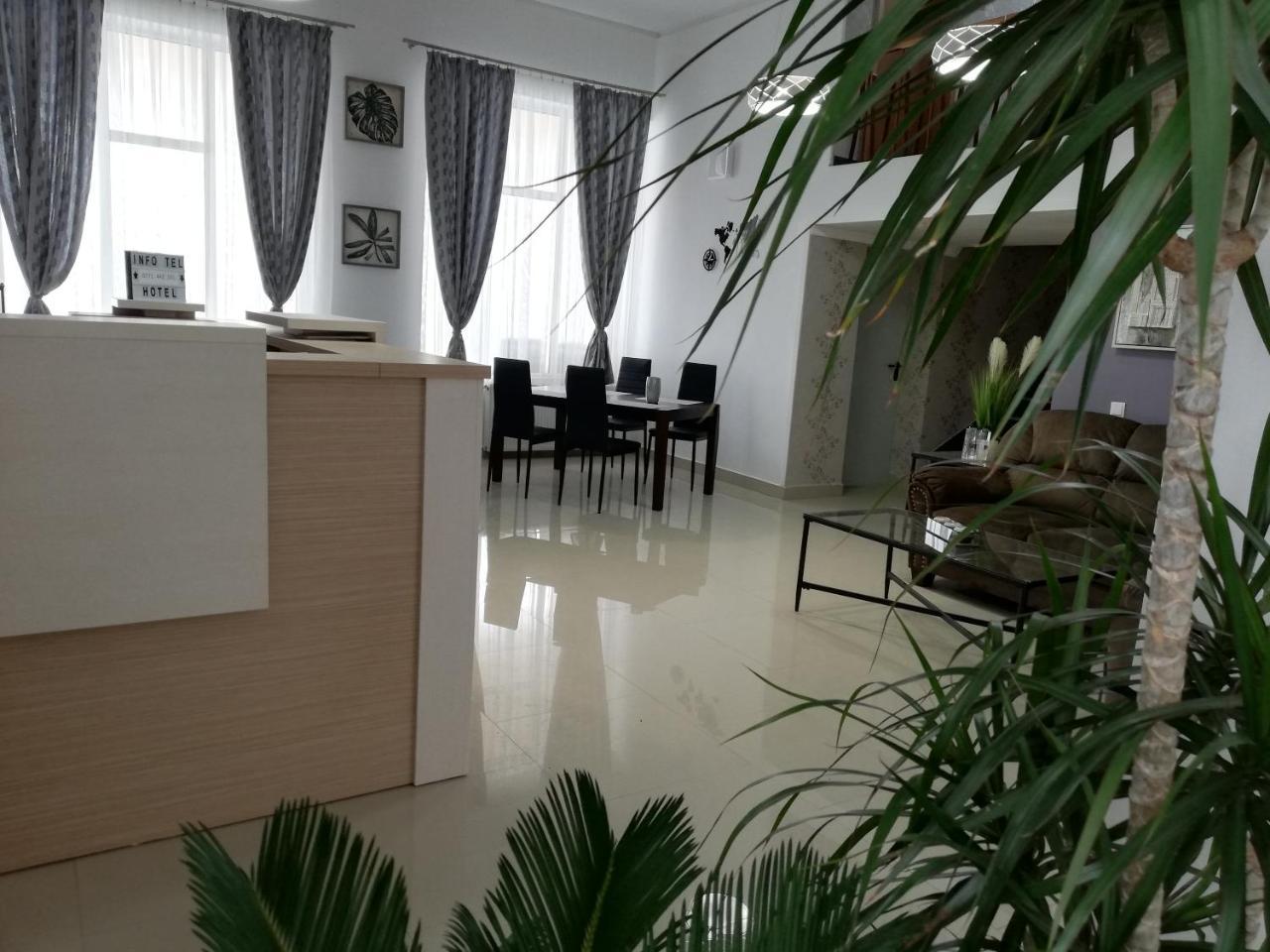 فيكتوريا Hotel Holiday Victoria المظهر الخارجي الصورة
