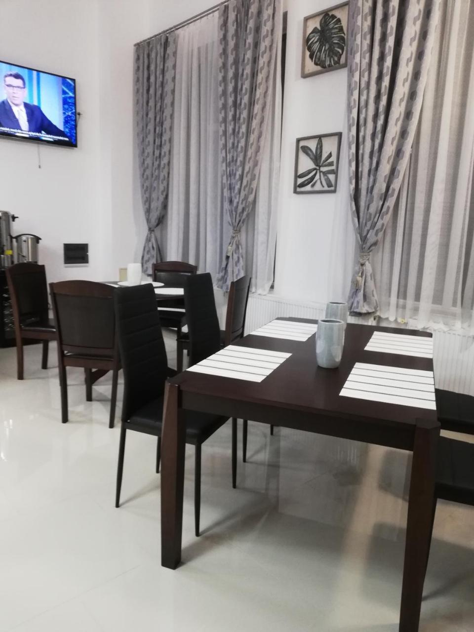 فيكتوريا Hotel Holiday Victoria المظهر الخارجي الصورة
